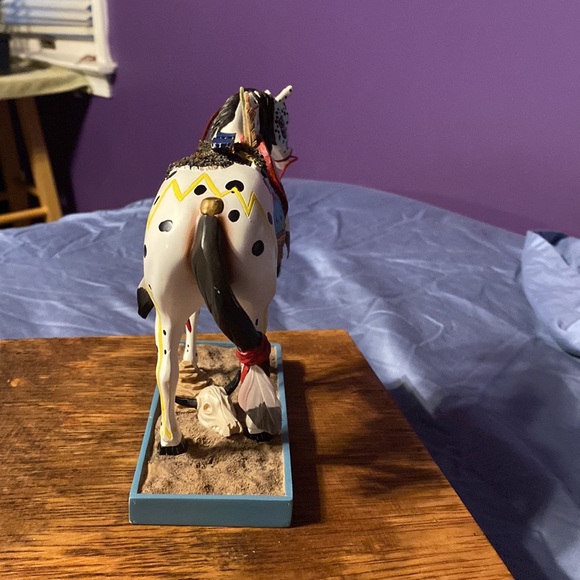 Trail of Painted Ponies War Pony Horse Figure - Picture 4 of 5